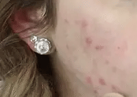 MOISTURE CUSHION™ BASE MAQUILLAJE Y CANDY BELLA POLVO